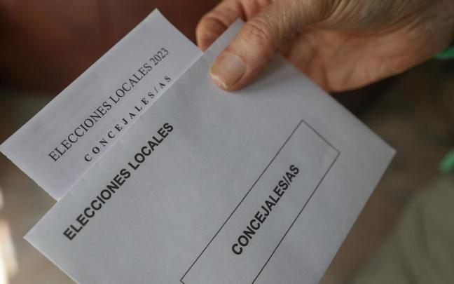 Sobres de votación para las elecciones municipales.