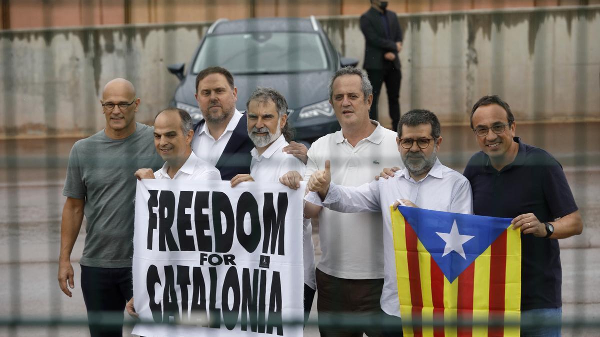 Los acusados por el procès tras ser indultados.
