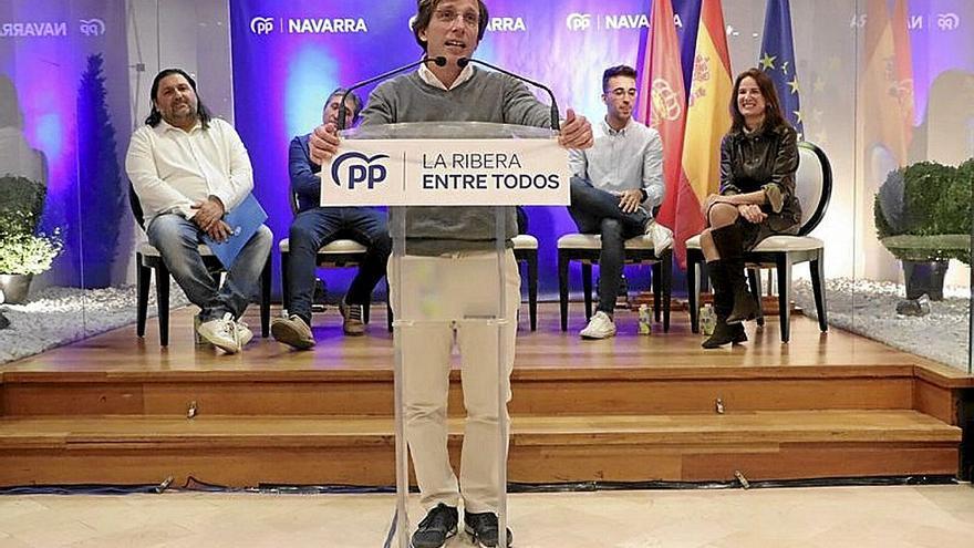 El alcalde de Madrid, Martínez Almeida, en el acto de Tudela.