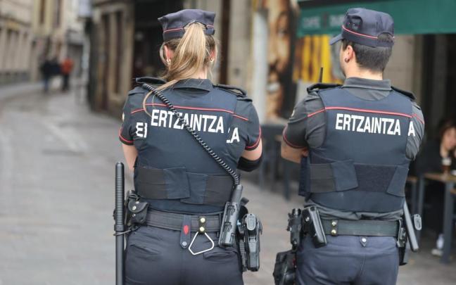 Ertzaintzaren artxiboko-irudia.