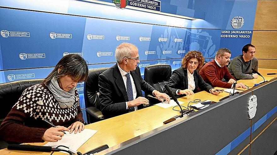 Firma del convenio del Metal de Bizkaia de este año. | FOTO: N.G.