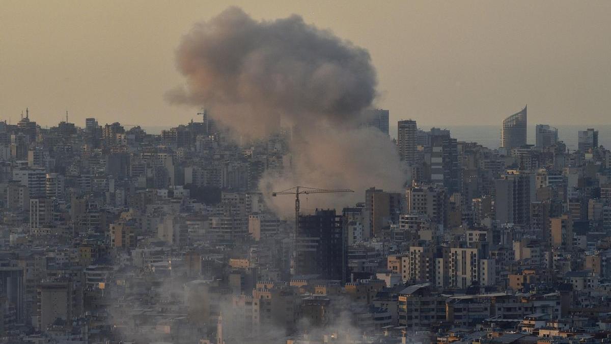 Bombardeos israelíes sobre la capital de Líbano, Beirut.