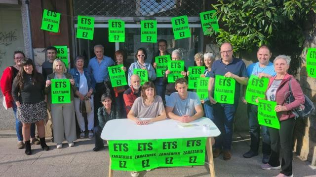 Las y los vecinos informaron ayer sobre la sentencia / Plataforma Gaueko Zaratarik Ez Las y los vecinos informaron ayer sobre la sentencia