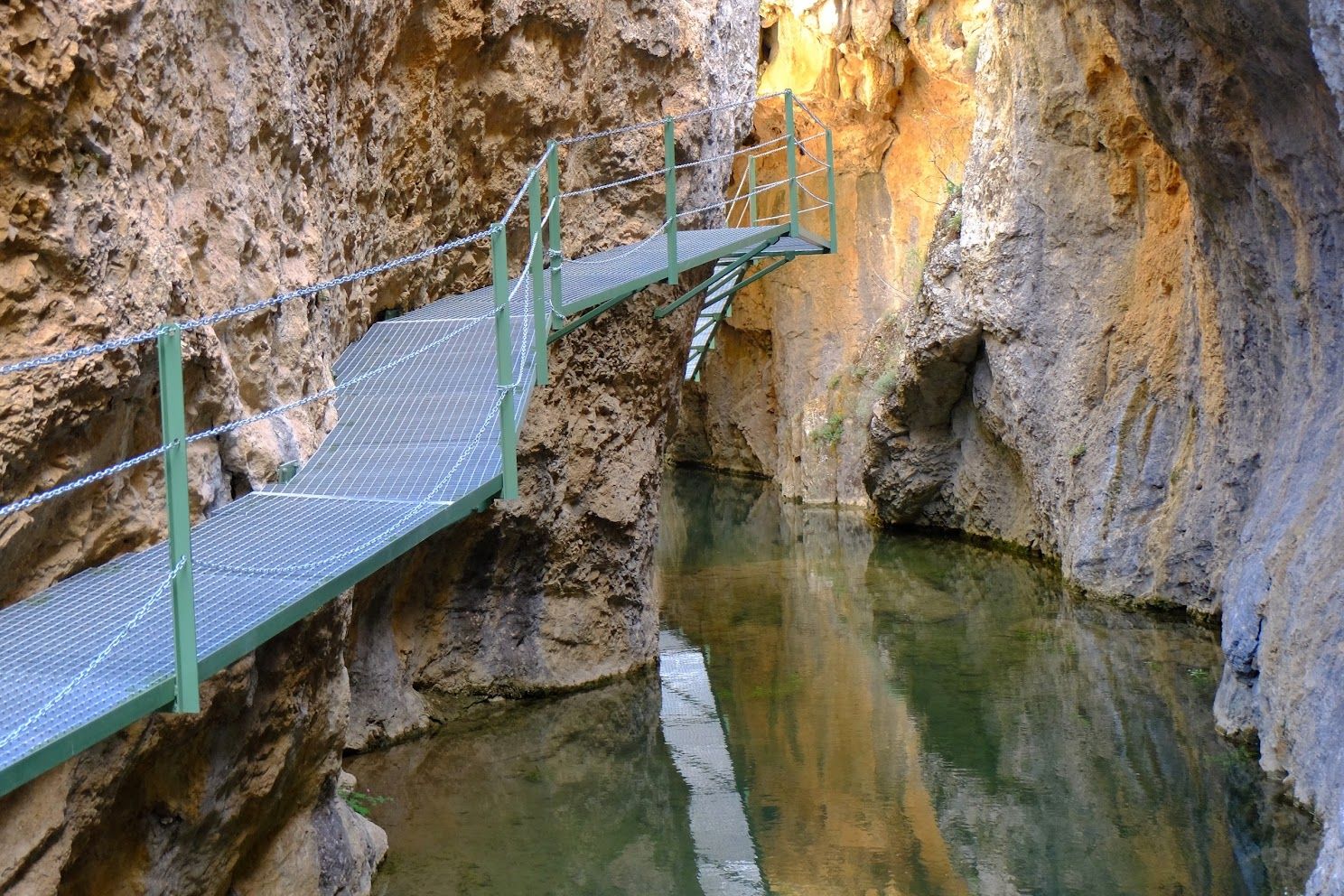 Ruta de las pasarelas en el barranco de la Hoz