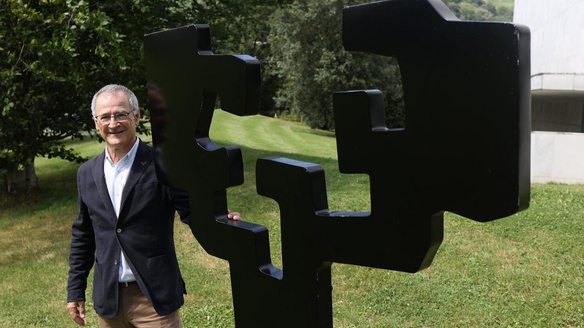 Entrevista con el rector Joxerramon Bengoetxea.