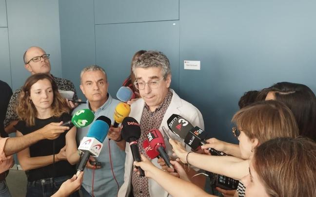 El número 2 de la lista de BComú, Jordi Martí, en declaraciones a los periodistas.