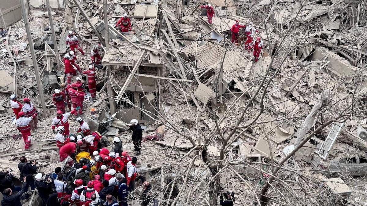 Irán cifra en 210 los niños muertos en la guerra y denuncia daños a 300 centros sanitarios