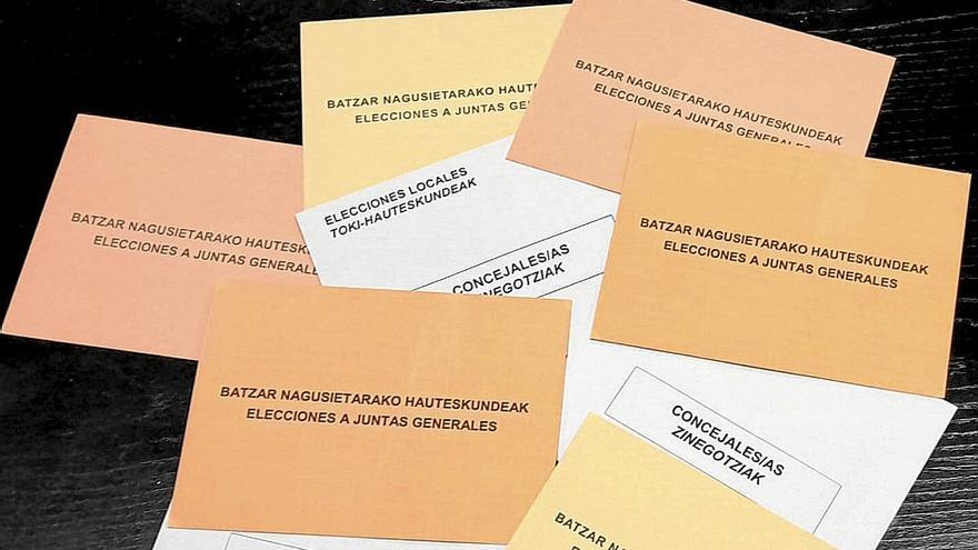 Casi un millón de vizcainos están citados hoy con las urnas para unas elecciones municipales y forales.