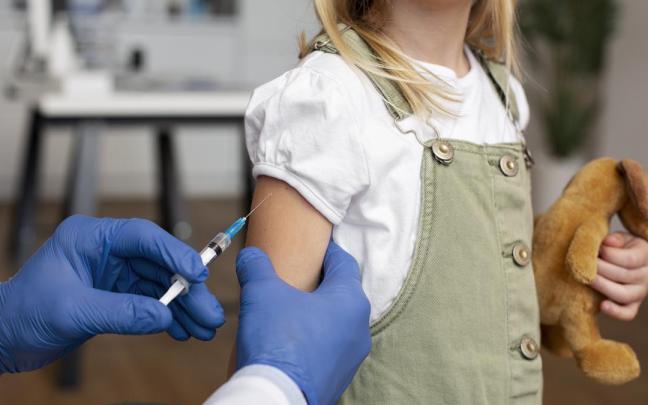 La mejor forma de prevenir la meningitis es la vacunación. / Freepik La mejor forma de prevenir la meningitis es la vacunación.