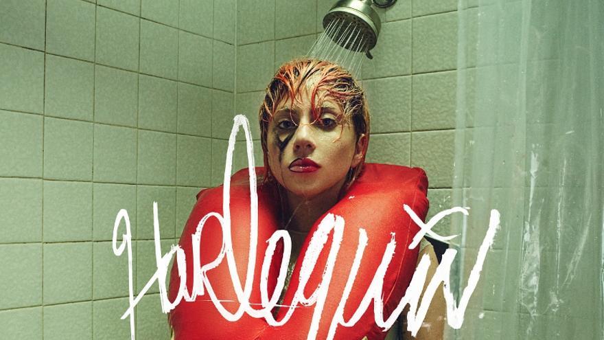 Lady Gaga, en la portada de su nuevo disco 'Harlequin'.