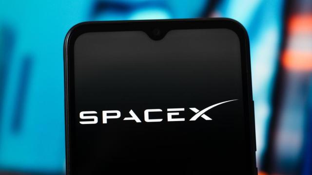 SpaceX solicita poner en órbita un millón de satélites para crear centros de datos de IA en el espacio