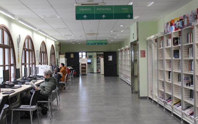 La biblioteca municipal de Arrasate presenta un nutrido programa de actividades para el nuevo curso.