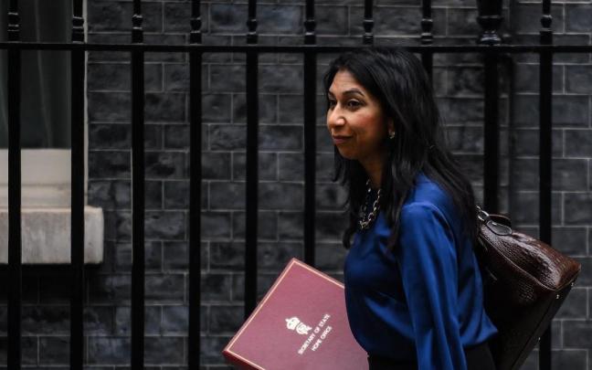 La ministra británica del Interior, Suella Braverman.