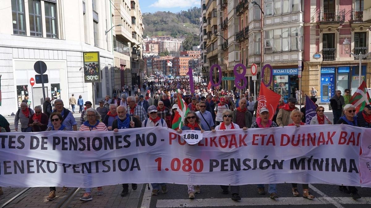 Pensionistas inician un encierro y ayuno en Bilbao