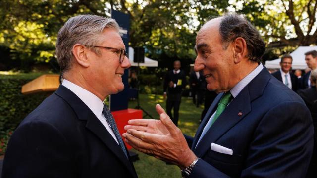 Ignacio Sánchez Galán junto a Keir Starmer. / Iberdrola Ignacio Sánchez Galán junto a Keir Starmer.