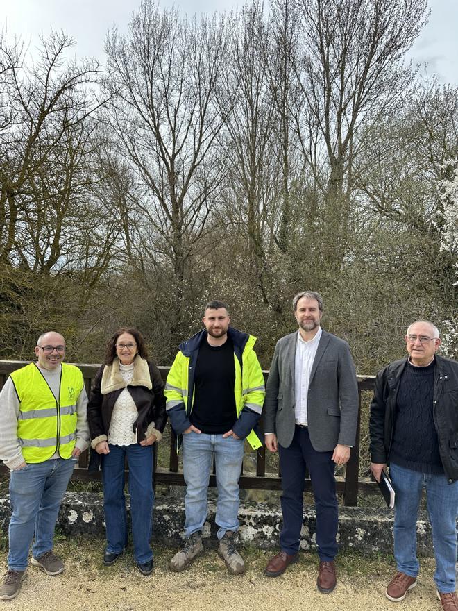 Visita institucional al tramo del río Arakil que se va a intervenir