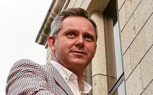 Miñones se hará cargo del Ministerio de Sanidad. | FOTO: E. P. Miñones se hará cargo del Ministerio de Sanidad. | FOTO: E. P.