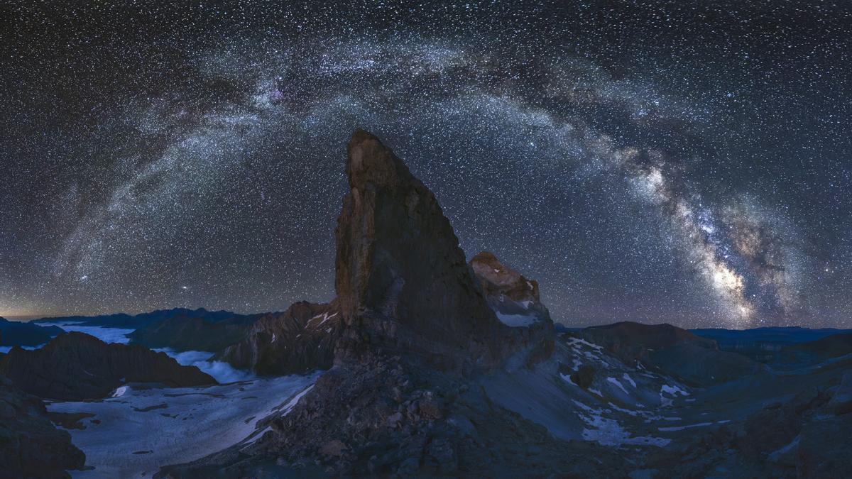 Vía Láctea sobre la Brecha de Rolando.