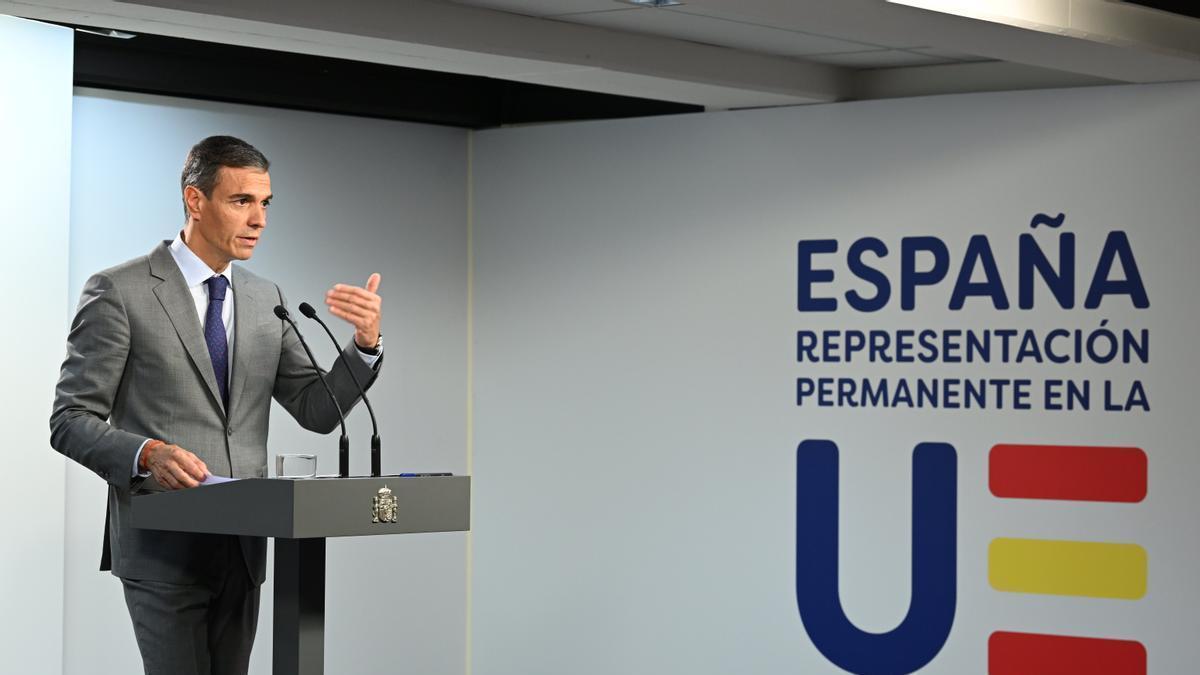 Pedro Sánchez durante su rueda de prensa este 16 de octubre desde Bruselas.