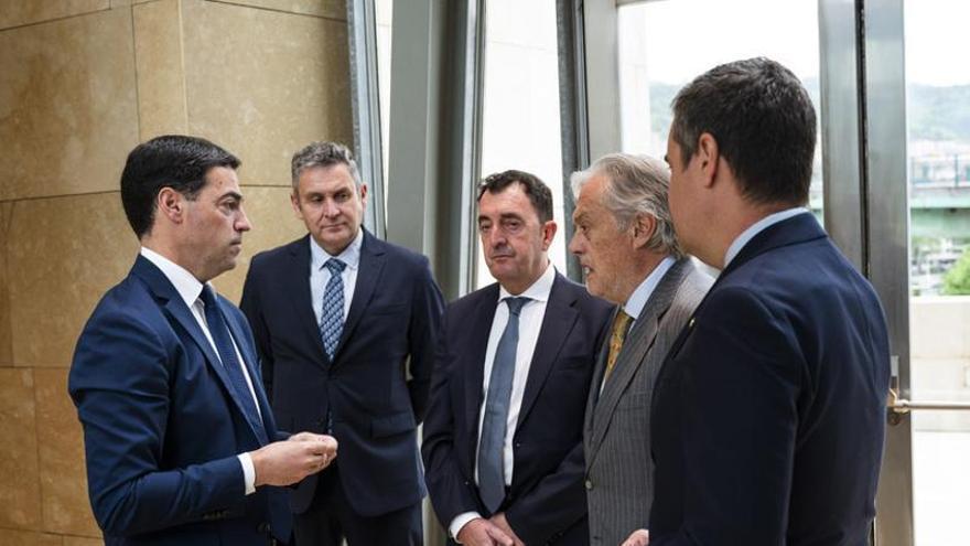 Pradales reconoce el papel de las empresas familiares “para el crecimiento y el éxito colectivo” de Euskadi.