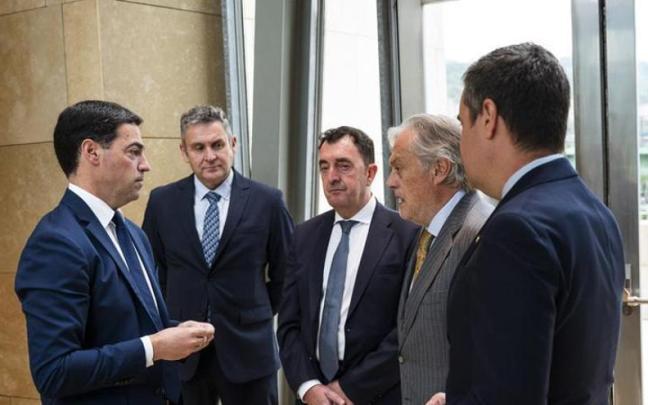 Pradales reconoce el papel de las empresas familiares “para el crecimiento y el éxito colectivo” de Euskadi.