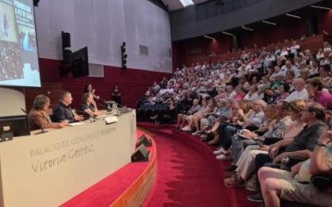 9.371 parte hartzaile izan ditu 'Kazetaritza, bertatik bertara' programaren 12. edizioak.