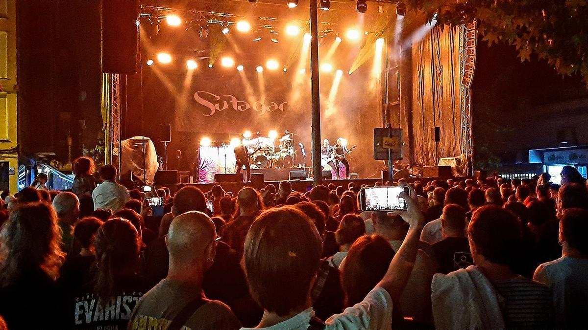 Sutagar el pasado 17 de agosto en el concierto que ofrecieron por fiestas de San Roke en la avenida Zumalakarregi de Laudio