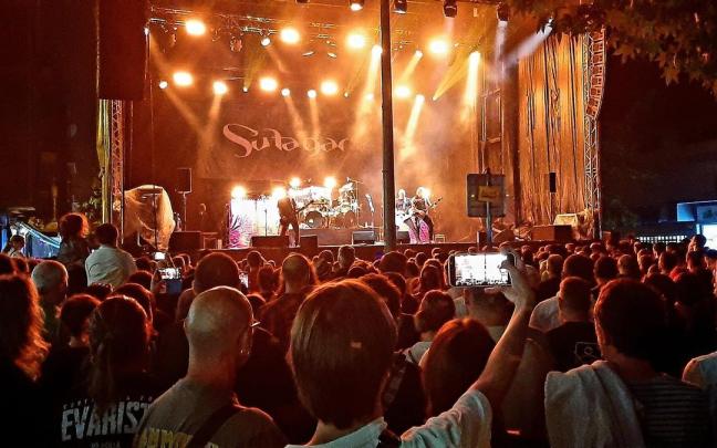 Sutagar el pasado 17 de agosto en el concierto que ofrecieron por fiestas de San Roke en la avenida Zumalakarregi de Laudio