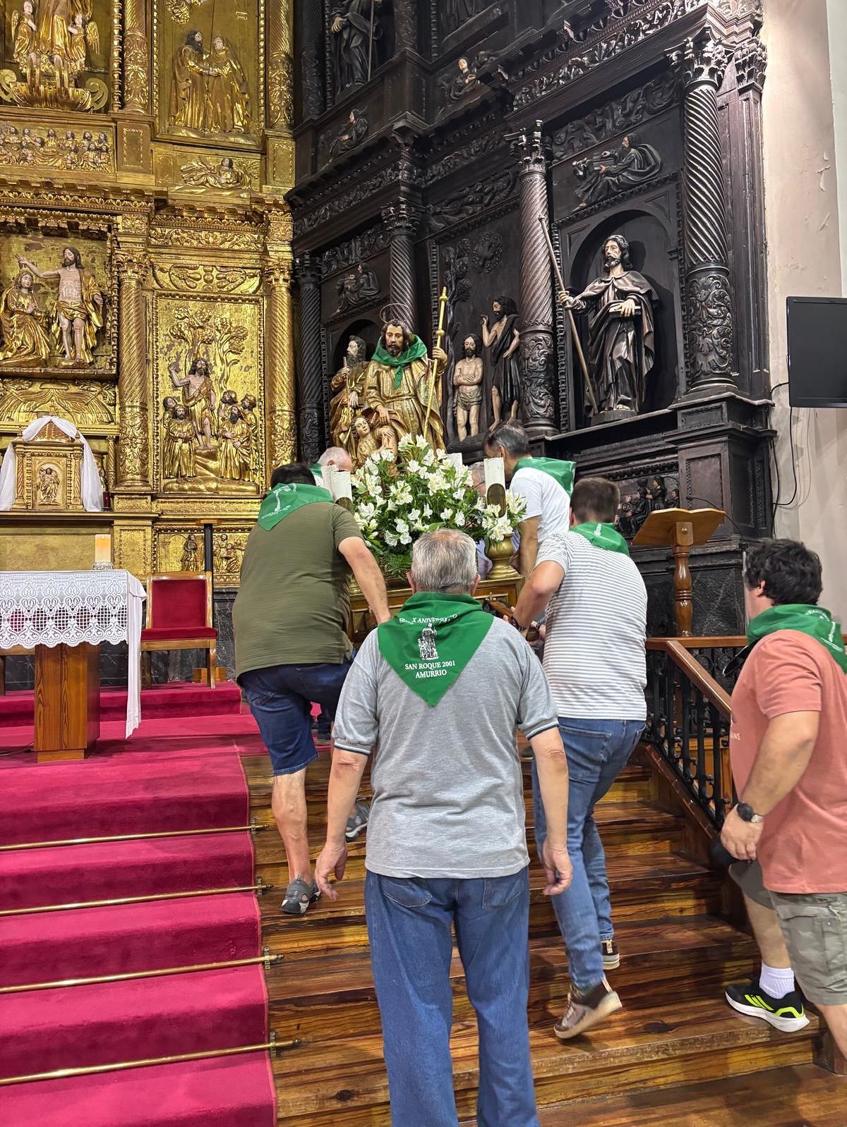 Llegada de San Roque a la parroquia Santa María de Amurrio en 2025
