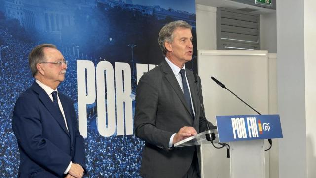 El presidente del Partido Popular, Alberto Núñez Feijóo, y el presidente de Ceuta, Juan Jesús Vivas.