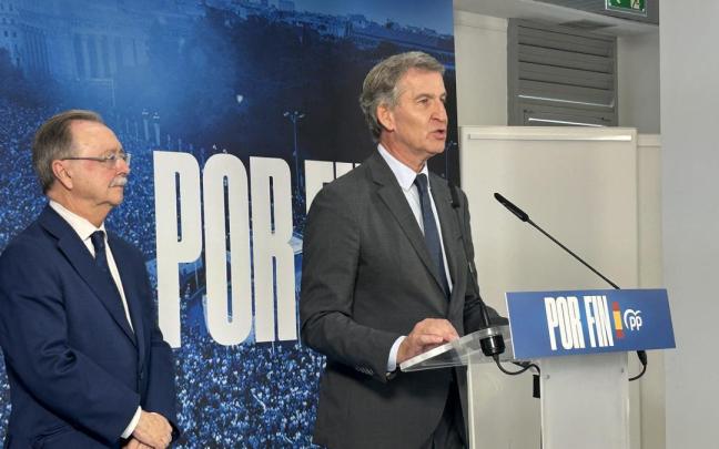 El presidente del Partido Popular, Alberto Núñez Feijóo, y el presidente de Ceuta, Juan Jesús Vivas.