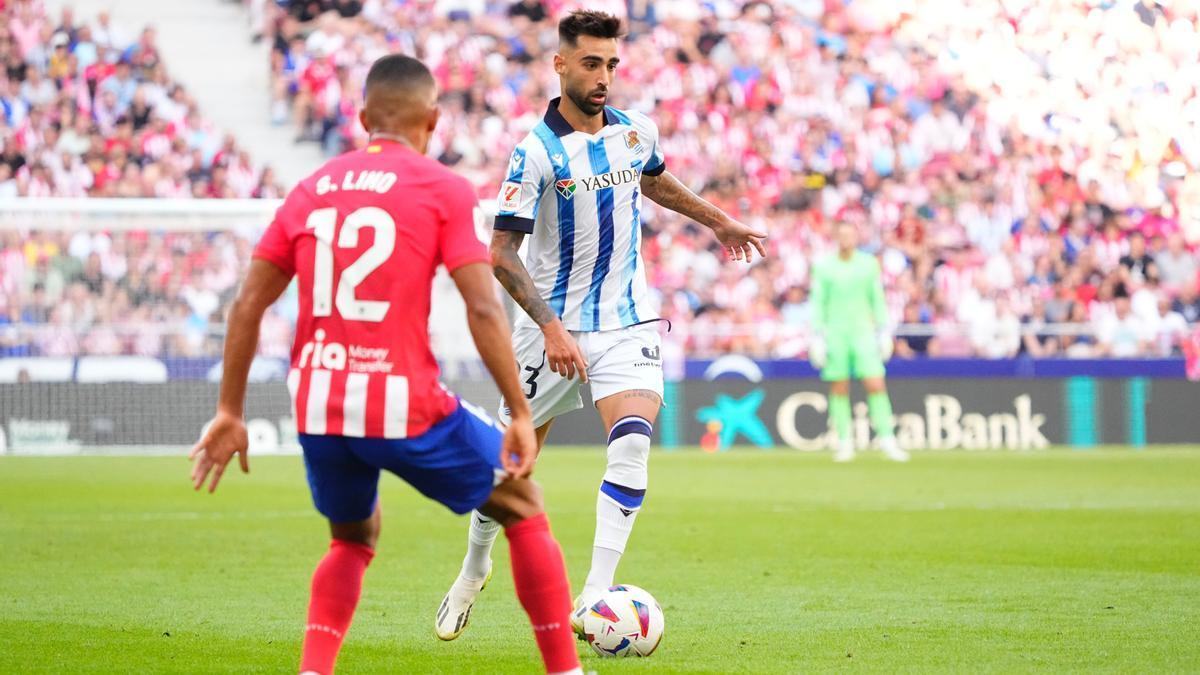 Brais, en un lance del partido contra el Atlético. / N.G.
