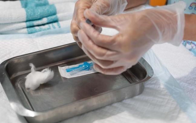 La vacunación es una medida muy efectiva contra diversas enfermedades infecciosas, como el herpes zóster.