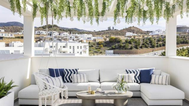 La terraza, decorada con estilo mediterráneo. / A. Toril La terraza, decorada con estilo mediterráneo.