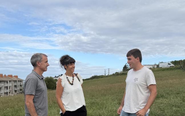 Representantes de EH Bildu de Getaria en la zona Potzuaga Gaina.