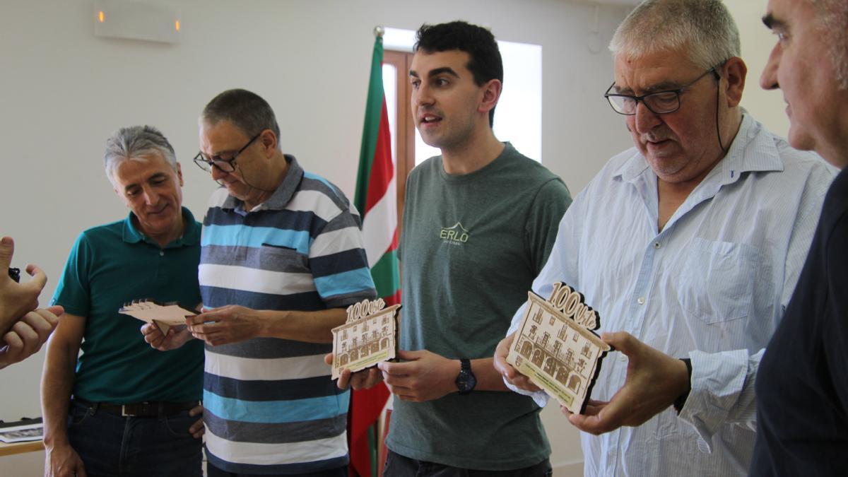 Homenaje al bar Lukasene de Lazkao.