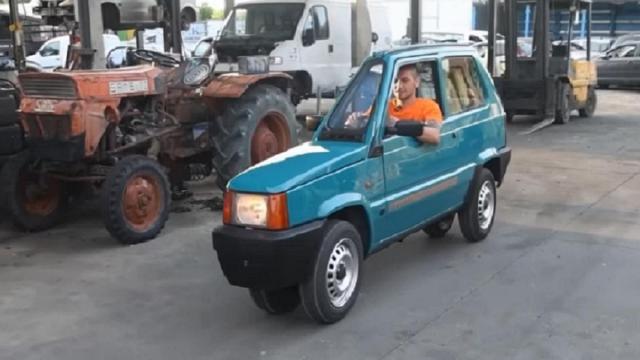 El Fiat Panda, circulando. / YouTube (Global Pulse) El Fiat Panda, circulando.