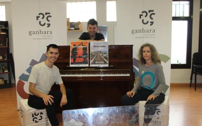 Aitor Garitano, Aitor Biain y Arantzazu Murua en la presentación del concierto y los proyectos en marcha. / Anabel Dominguez. Aitor Garitano, Aitor Biain y Arantzazu Murua en la presentación del concierto y los proyectos en marcha.