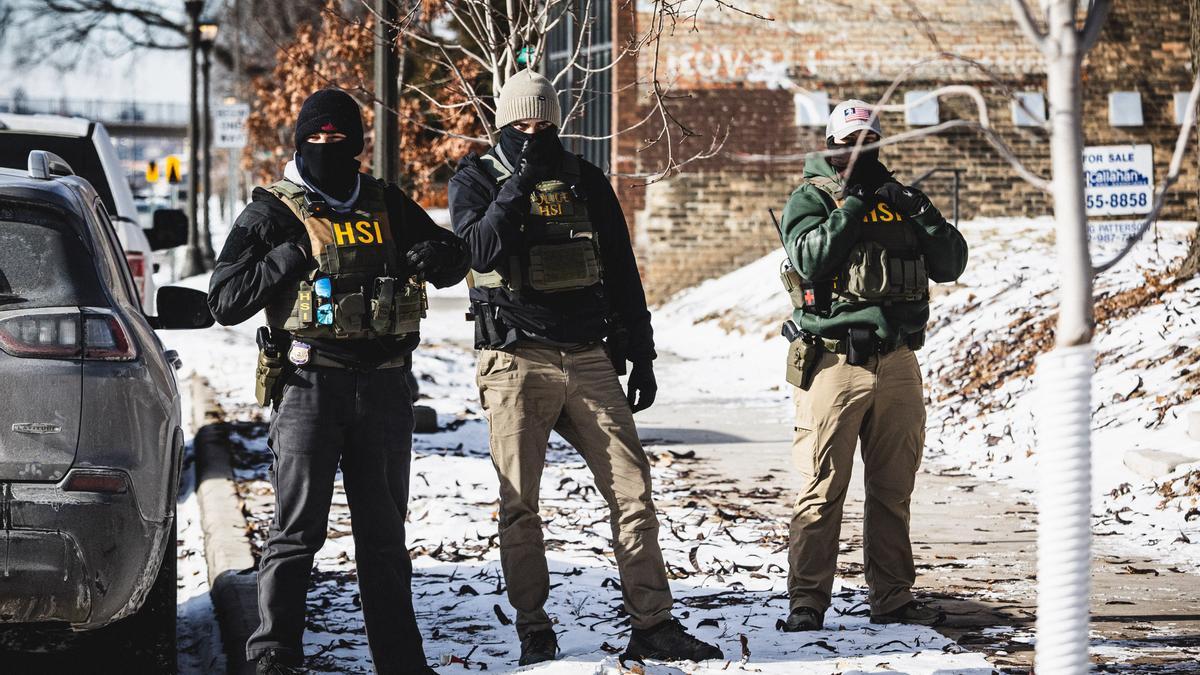 Agentes del ICE en Minnesota.