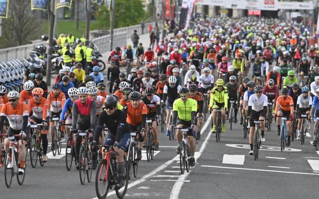 Edición del año pasado de la Clásica Internacional Cicloturista Bilbao-Bilbao.