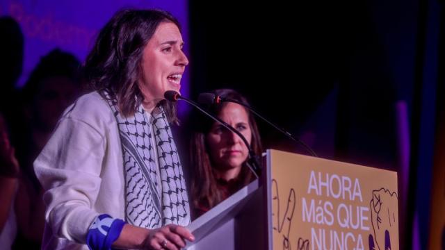Irene Motero e Ione Belarra durante un acto de Podemos.