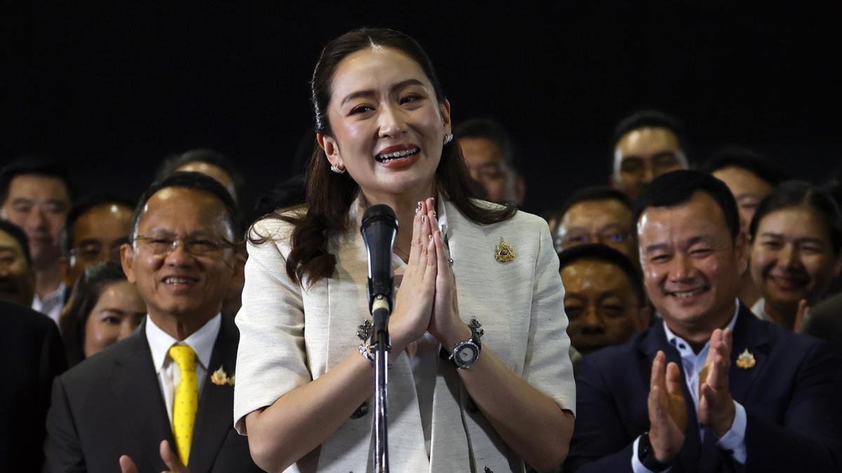 Paetongtarn Shinawatra es hija del ex primer ministro Thaksin Shinawatra.