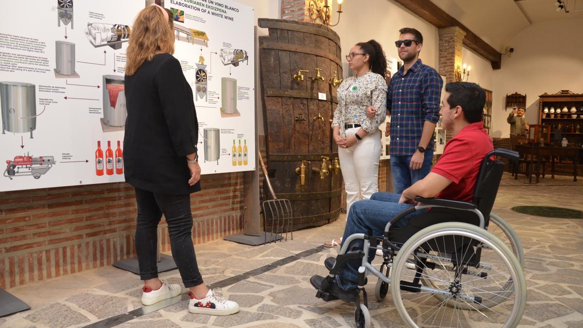 Este museo es el primer Museo del Vino completamente inclusivo en español a nivel internacional.