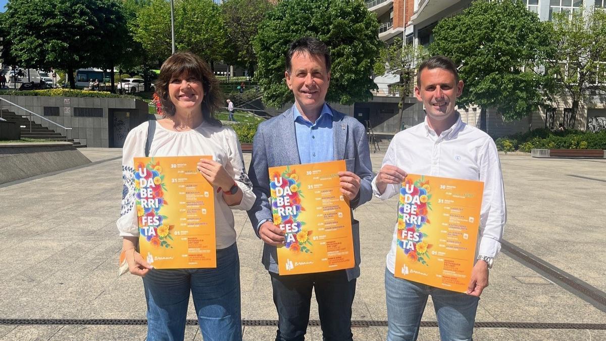María Larrinaga, Asier Iragorri y Jon Zugazagoitia han presentado esta mañana el programa de Udaberri Festa