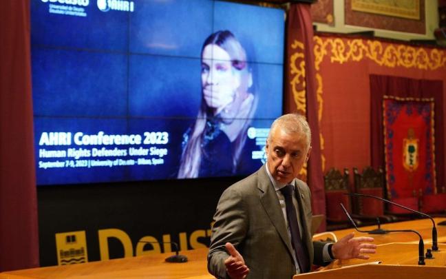 El lehendakari, Iñigo Urkullu, en la conferencia internacional de derechos humanos que ha acogido la Universidad de Deusto El lehendakari, Iñigo Urkullu, en la conferencia internacional de derechos humanos que ha acogido la Universidad de Deusto
