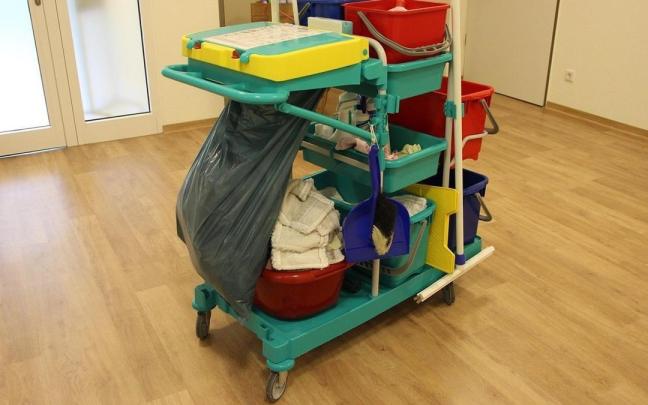 Indesak egingo ditu berriro Gasteizko 14 udal instalaziotako garbiketa lanak.