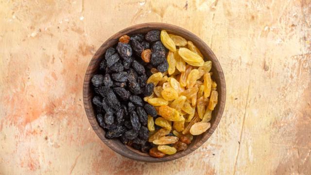 Uvas pasas, un snack ideal para deportistas.