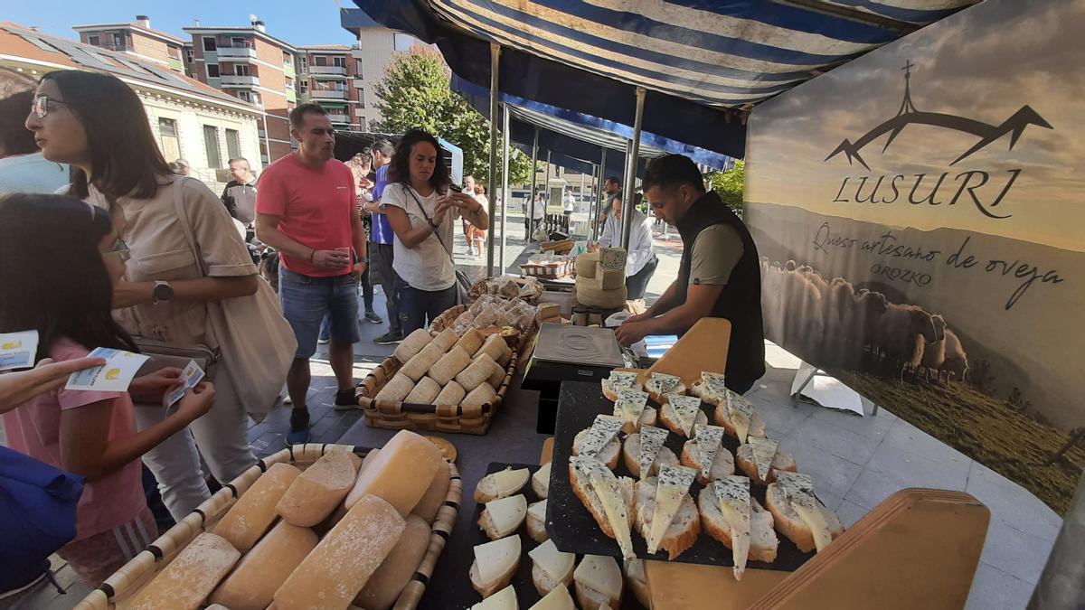 El queso, protagonista en los puestos