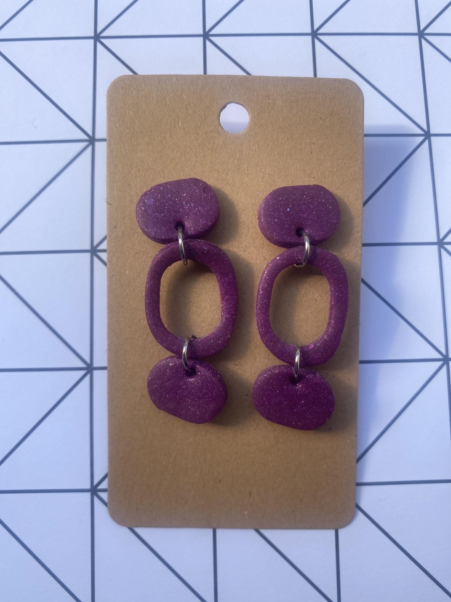 Pendientea tiene página web y perfil en Instagram.