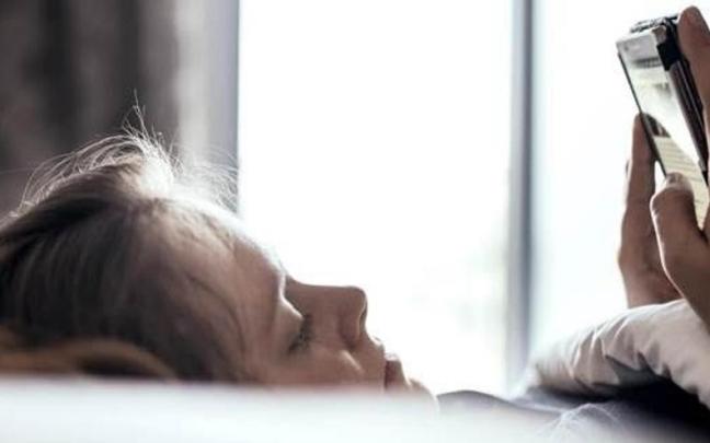 Aprovechaban su popularidad en redes sociales para captar a chicas que se sentían atraídas por su fama.